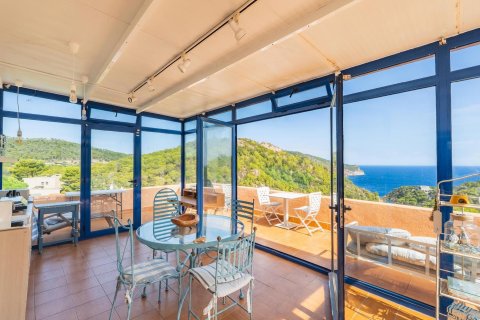 Hus till salu i Begur, Girona, Spanien 5 sovrum, 310 kvm. Nr. 140721 - foto 6