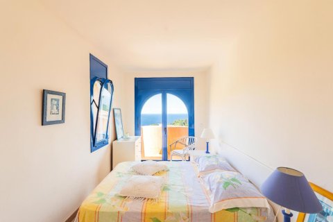 Hus till salu i Begur, Girona, Spanien 5 sovrum, 310 kvm. Nr. 140721 - foto 11