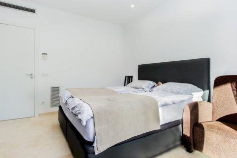 Hus till salu i Gava, Barcelona, Spanien 6 sovrum, 400 kvm. Nr. 140719 - foto 14