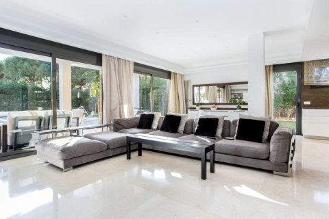 Hus till salu i Gava, Barcelona, Spanien 6 sovrum, 400 kvm. Nr. 140719 - foto 5