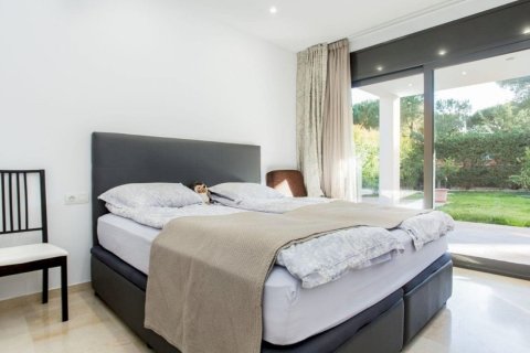 Hus till salu i Gava, Barcelona, Spanien 6 sovrum, 400 kvm. Nr. 140719 - foto 13