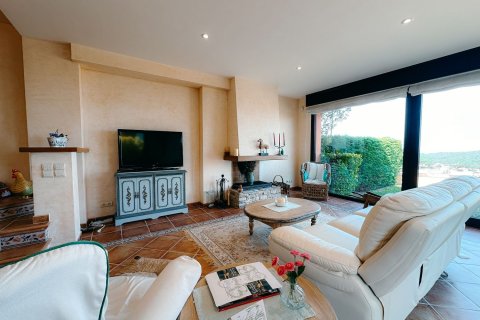 Radhus till salu i Begur, Girona, Spanien 3 sovrum, 226 kvm. Nr. 140718 - foto 3