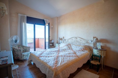 Radhus till salu i Begur, Girona, Spanien 3 sovrum, 226 kvm. Nr. 140718 - foto 22