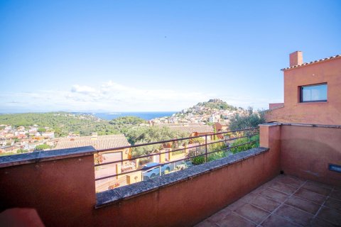 Radhus till salu i Begur, Girona, Spanien 3 sovrum, 226 kvm. Nr. 140718 - foto 23