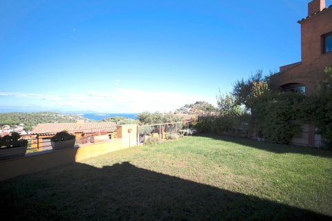 Radhus till salu i Begur, Girona, Spanien 3 sovrum, 226 kvm. Nr. 140718 - foto 24