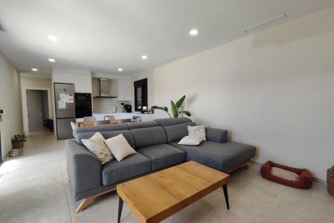 Villa for sale Pinoso, Alicante, Spain 3 bedrooms, 127 sq.m. No. 135281 - photo 6