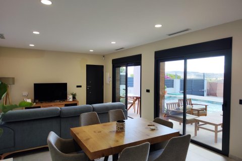 Villa for sale Pinoso, Alicante, Spain 3 bedrooms, 127 sq.m. No. 135281 - photo 22