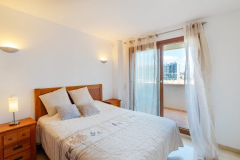 Huoneisto myytävänä Punta Prima, Alicante, Espanja, 2 makuuhuonetta, 62 m2 No. 137957 - kuva 3