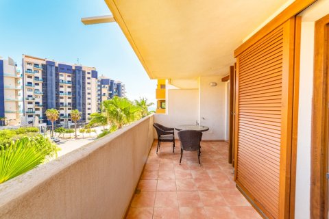 Huoneisto myytävänä Punta Prima, Alicante, Espanja, 2 makuuhuonetta, 62 m2 No. 137957 - kuva 1
