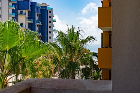 Huoneisto myytävänä Punta Prima, Alicante, Espanja, 2 makuuhuonetta, 62 m2 No. 137957 - kuva 4