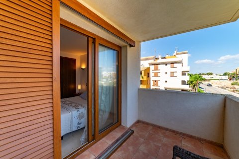 Huoneisto myytävänä Punta Prima, Alicante, Espanja, 2 makuuhuonetta, 62 m2 No. 137957 - kuva 17