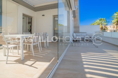 Villa en venta Villamartin, Alicante, España 4 dormitorios, 149 m2 No. 137959 - foto 10