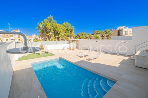 Villa en venta Villamartin, Alicante, España 4 dormitorios, 149 m2 No. 137959 - foto 6