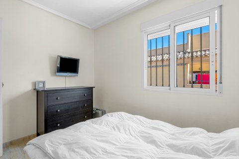 Apartment for sale Alicante, Spain 3 bedrooms, 80 sq.m. No. 137960 - photo 15