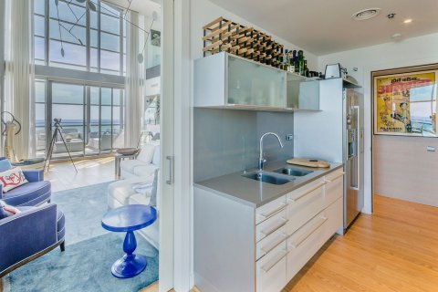 Lägenhet till salu i Barcelona, Spanien 2 sovrum, 145 kvm. Nr. 154584 - foto 12