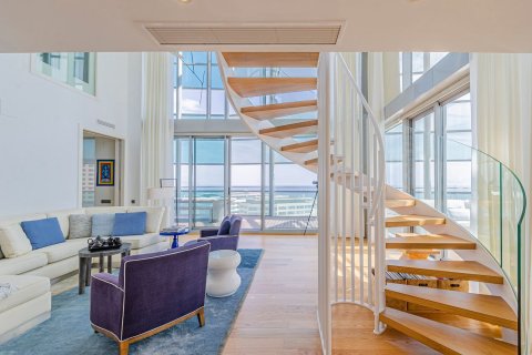 Lägenhet till salu i Barcelona, Spanien 2 sovrum, 145 kvm. Nr. 154584 - foto 4