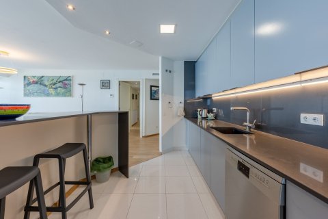 Dzīvoklis pārdošanā Barcelona, Spānijā 4 istabas, 242 m2 Nr. 154586 - attēls 10