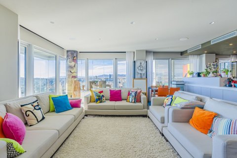 Huoneisto myytävänä Barcelona, Espanja, 3 makuuhuonetta, 187 m2 No. 154585 - kuva 11