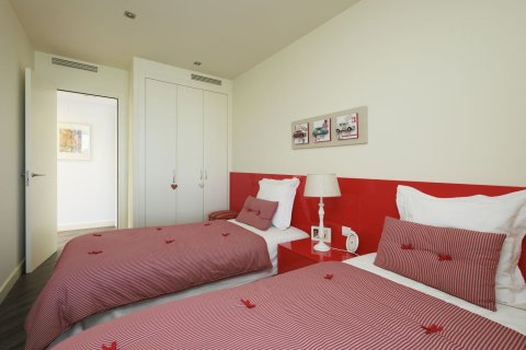 Huoneisto myytävänä Barcelona, Espanja, 3 makuuhuonetta, 187 m2 No. 154587 - kuva 16