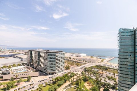 Apartment à vendre à Barcelona, Espagne, 3 chambres, 153 m2 No. 154588 - photo 25