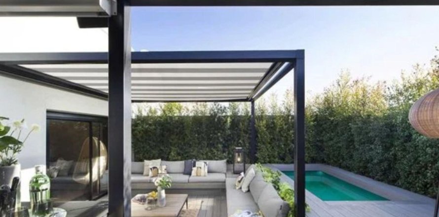 Apartamento en Barcelona, España 5 dormitorios,  No. 154590