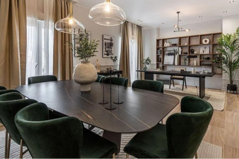 Apartamento en venta en Barcelona, España 5 dormitorios,  No. 154590 - foto 6