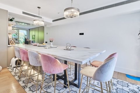 Сasa en venta en Barcelona, España 7 dormitorios, 633 m2 No. 154589 - foto 16