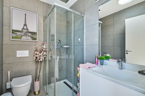 Сasa en venta en Barcelona, España 7 dormitorios, 633 m2 No. 154589 - foto 8