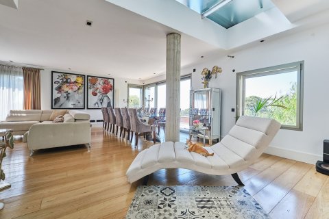 Сasa en venta en Barcelona, España 7 dormitorios, 633 m2 No. 154589 - foto 9