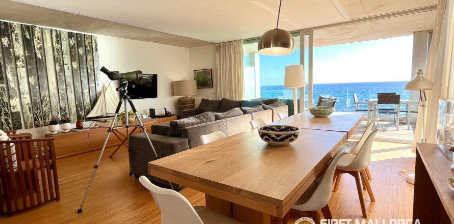 Villa in Sa Rapita, Mallorca, Spain 4 bedrooms, 240 sq.m. No. 160605
