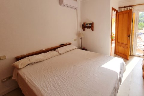 Penthouse for rent in Portopetro, Mallorca, Spain 3 bedrooms, 167 sq.m. No. 160604 - photo 15