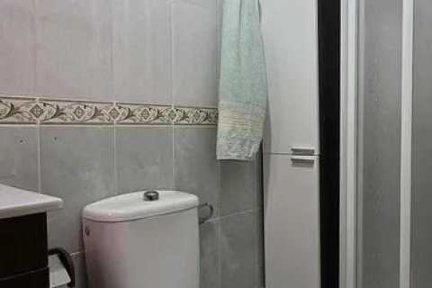 Apartamento en venta en Torrevieja, Alicante, España 2 dormitorios, 59 m2 No. 184236 - foto 11