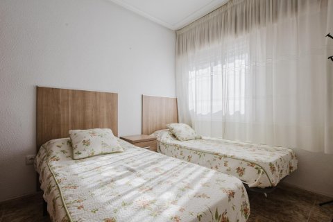 Apartment for sale in Torrevieja, Alicante, Spain 2 bedrooms, 80 sq.m. No. 184235 - photo 8
