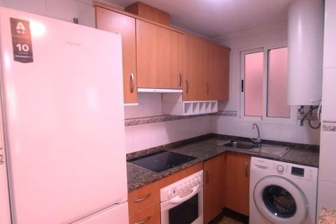Apartamento en venta en Torrevieja, Alicante, España 2 dormitorios, 59 m2 No. 184240 - foto 13