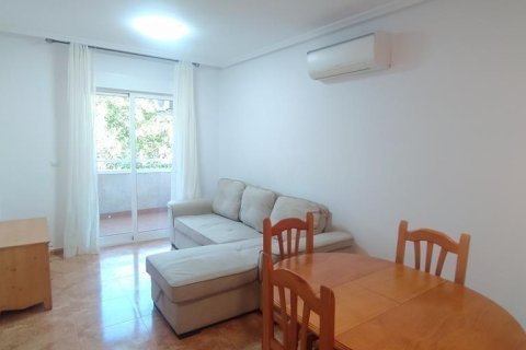 Apartamento en venta en Torrevieja, Alicante, España 2 dormitorios, 59 m2 No. 184240 - foto 7