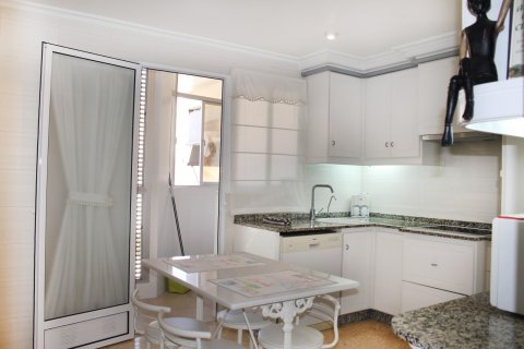 Продажа квартиры в Санта-Пола, Аликанте, Испания 4 спальни, 150м2 №118918 - фото 10