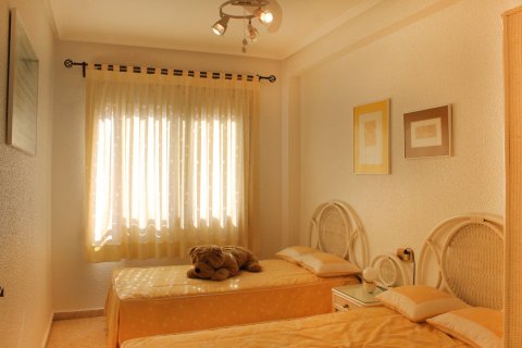 Продажа квартиры в Санта-Пола, Аликанте, Испания 4 спальни, 150м2 №118918 - фото 18