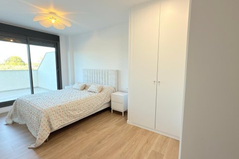 Apartamento en alquiler en San Juan, Alicante, España 1 dormitorio, 100 m2 No. 140572 - foto 16