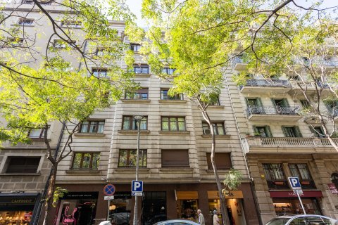 Продажа квартиры в Барселона, Испания 3 спальни, 144м2 №140575 - фото 30