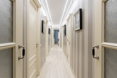 Продажа квартиры в Барселона, Испания 3 спальни, 144м2 №140575 - фото 15