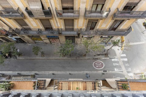 Apartament w Ciutat Vella, Barcelona, Hiszpania 2 sypialnie, 68 mkw. nr 140576 – zdjęcie 22
