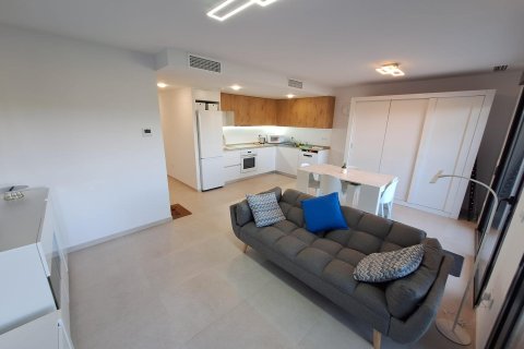 Apartment for rent in Torrevieja, Alicante, Spain 84 sq.m. No. 140573 - photo 23