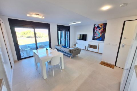 Apartment for rent in Torrevieja, Alicante, Spain 84 sq.m. No. 140573 - photo 22