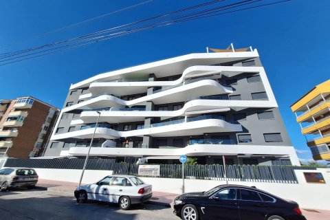 Apartment for rent in Torrevieja, Alicante, Spain 84 sq.m. No. 140573 - photo 1