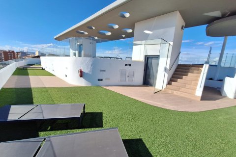 Apartment for rent in Torrevieja, Alicante, Spain 84 sq.m. No. 140573 - photo 2