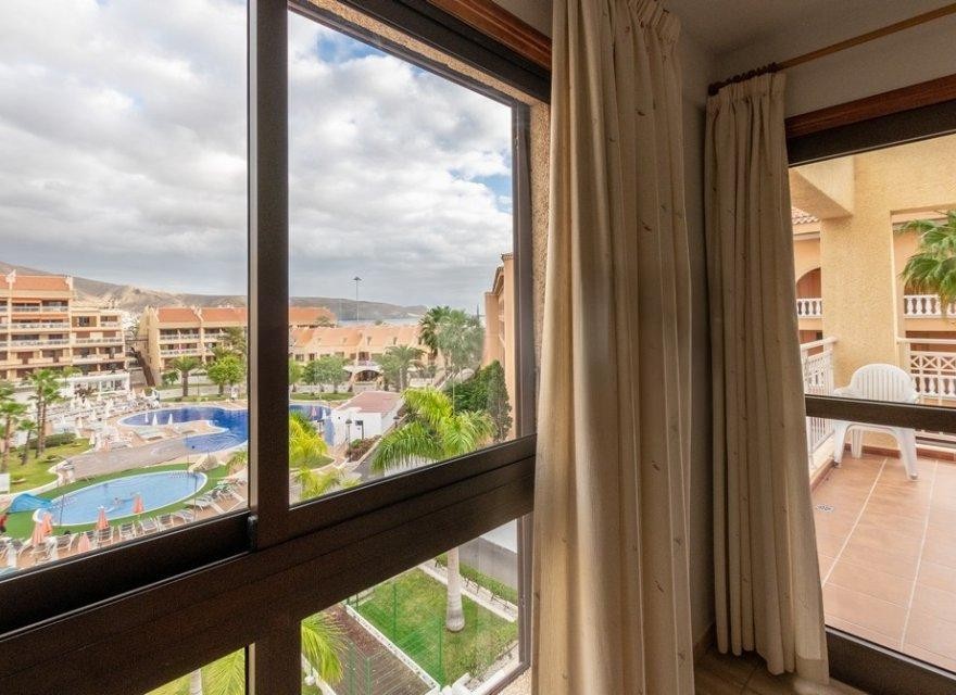 Apartment à Tenerife, Espagne 2 chambres, 59 m2 No. 195360