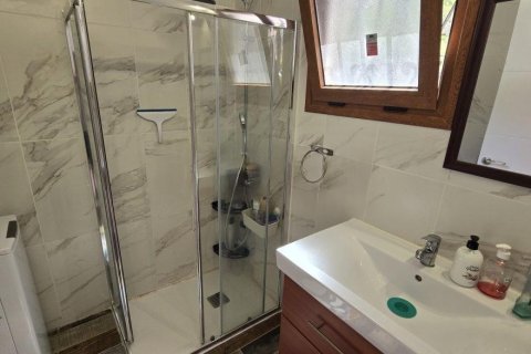 Apartment for sale in Los Cristianos, Tenerife, Spain 2 bedrooms, 52 sq.m. No. 195361 - photo 5
