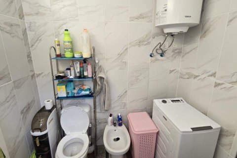 Apartment for sale in Los Cristianos, Tenerife, Spain 2 bedrooms, 52 sq.m. No. 195361 - photo 7