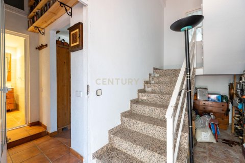 Hus till salu i Sentmenat, Barcelona, Spanien 5 sovrum, 252.52 kvm. Nr. 178257 - foto 23