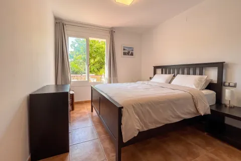 Apartamento en venta en Sant Pol de Mar, Barcelona, España 2 dormitorios, 97 m2 No. 178259 - foto 8